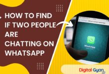 find two people chatting on whatsapp
