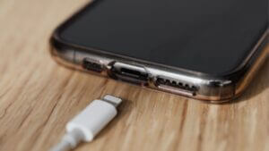 charging port of iphone